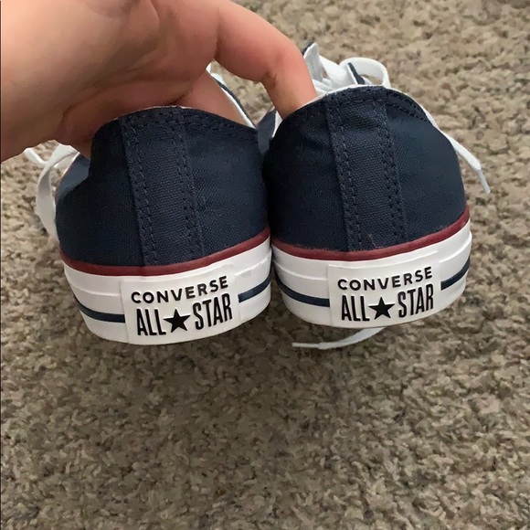 Blue and white converse - Picture 5 of 6